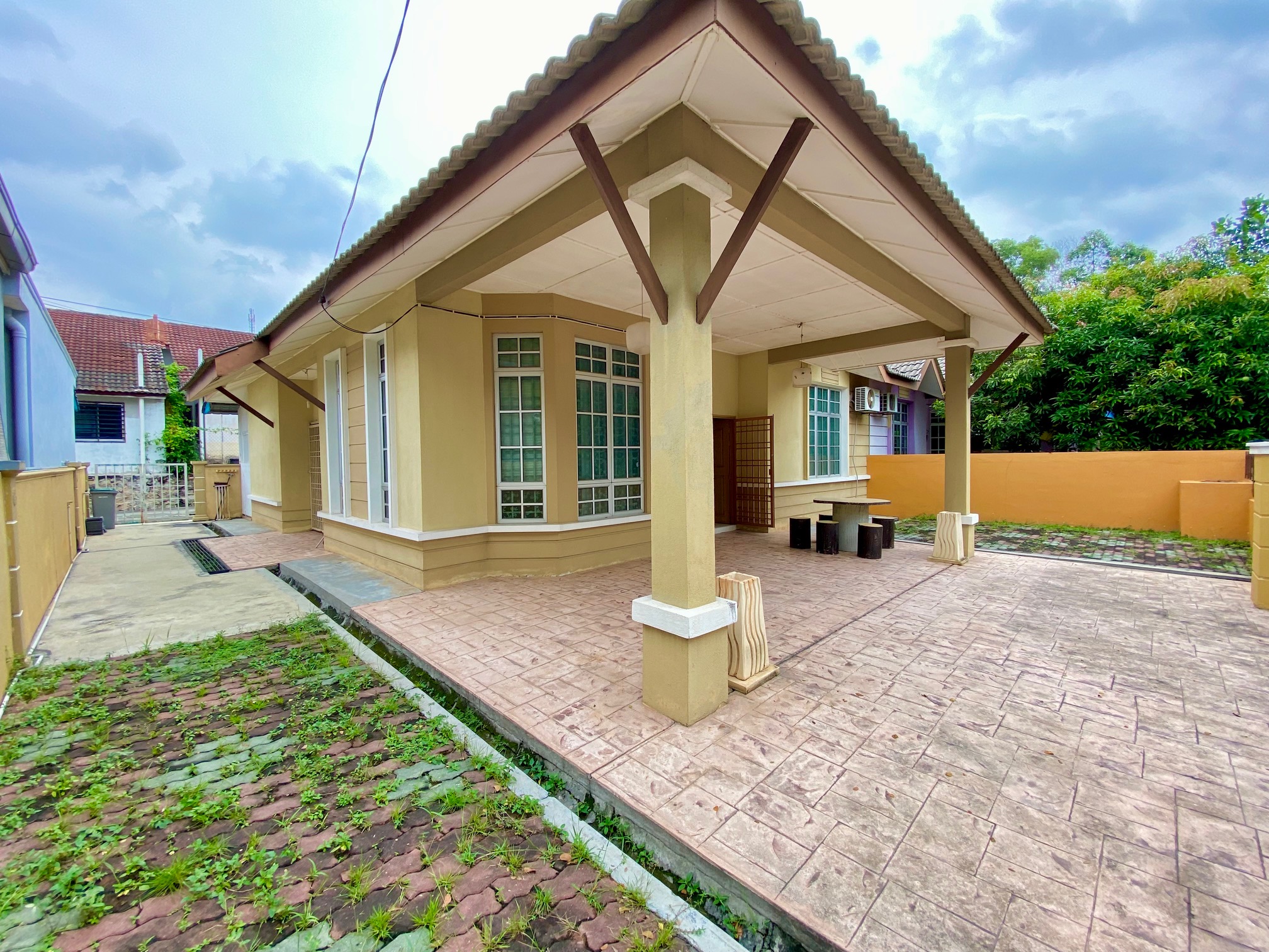 Semi Detached 1 Storey Taman Desa Jati Nilai Negeri Sembilan