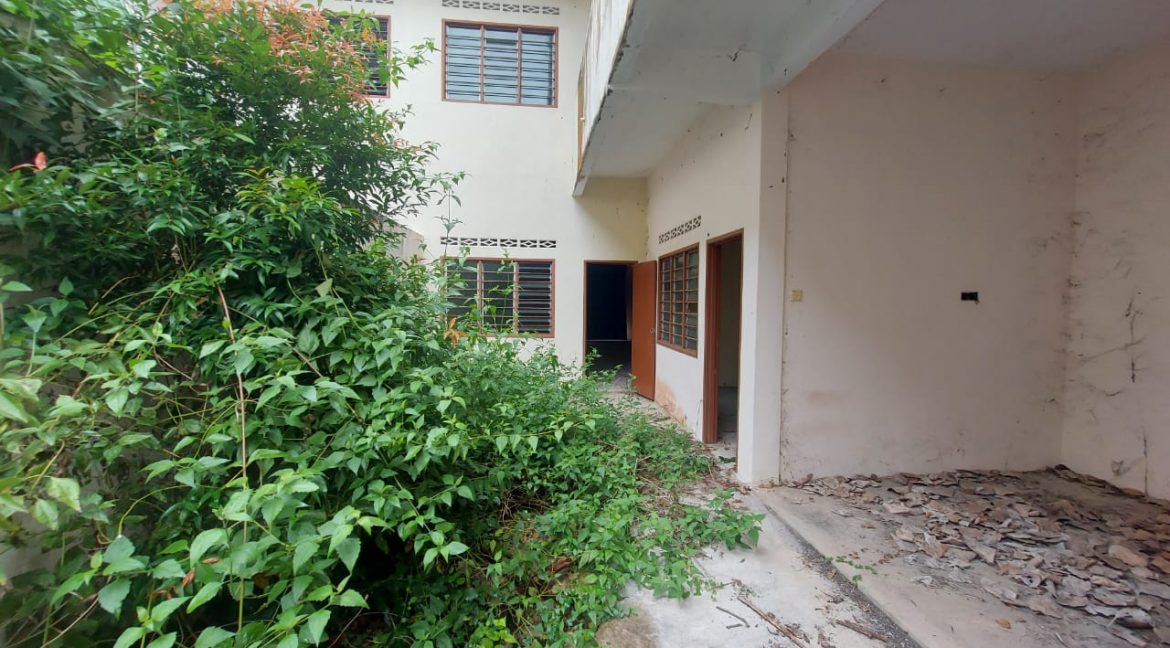 kedai dua tingkat taman gembira gemas baru segamat johor